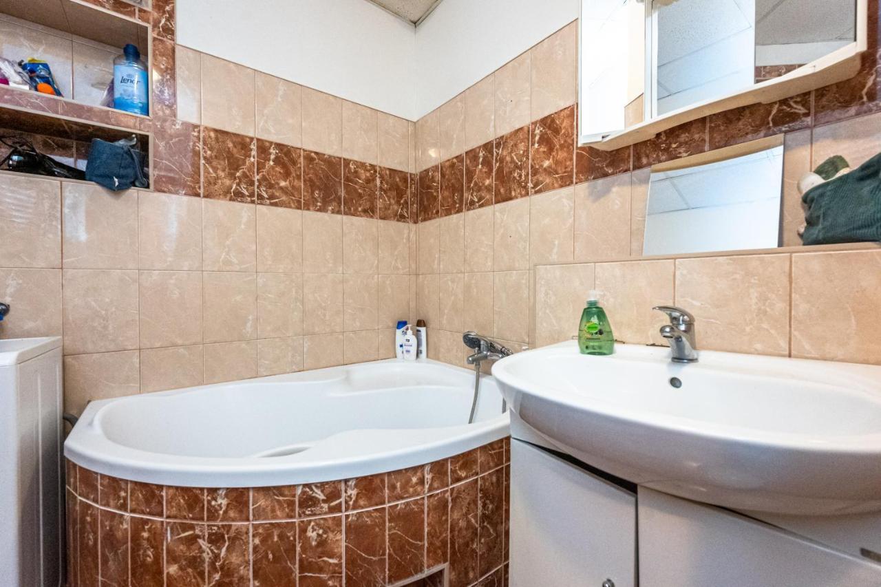 Apartment Lublanska 48 Praga Zewnętrze zdjęcie